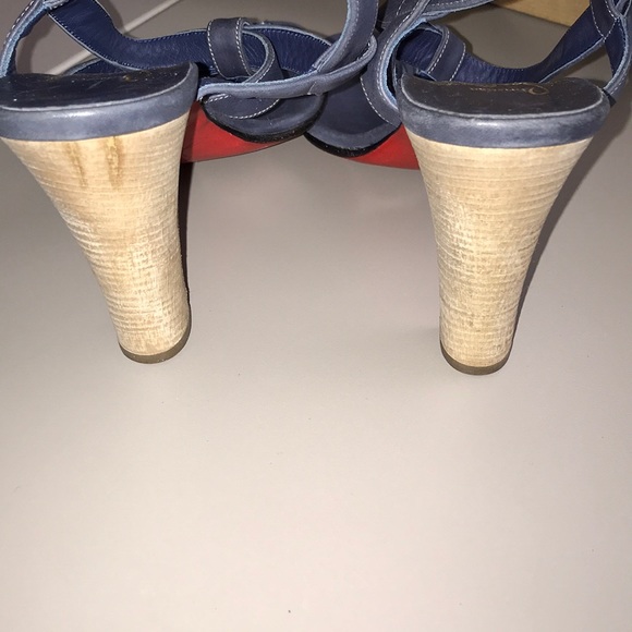 NWOT CHRISTIAN LOUBOUTIN SANDALS - Picture 4 of 7